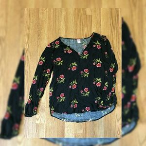 Old navy floral long sleeve blouse